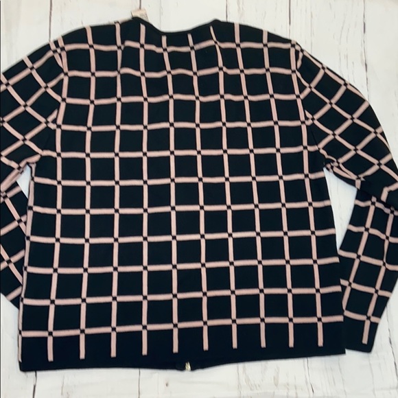 BHs sweater size M [134] - Picture 3 of 7